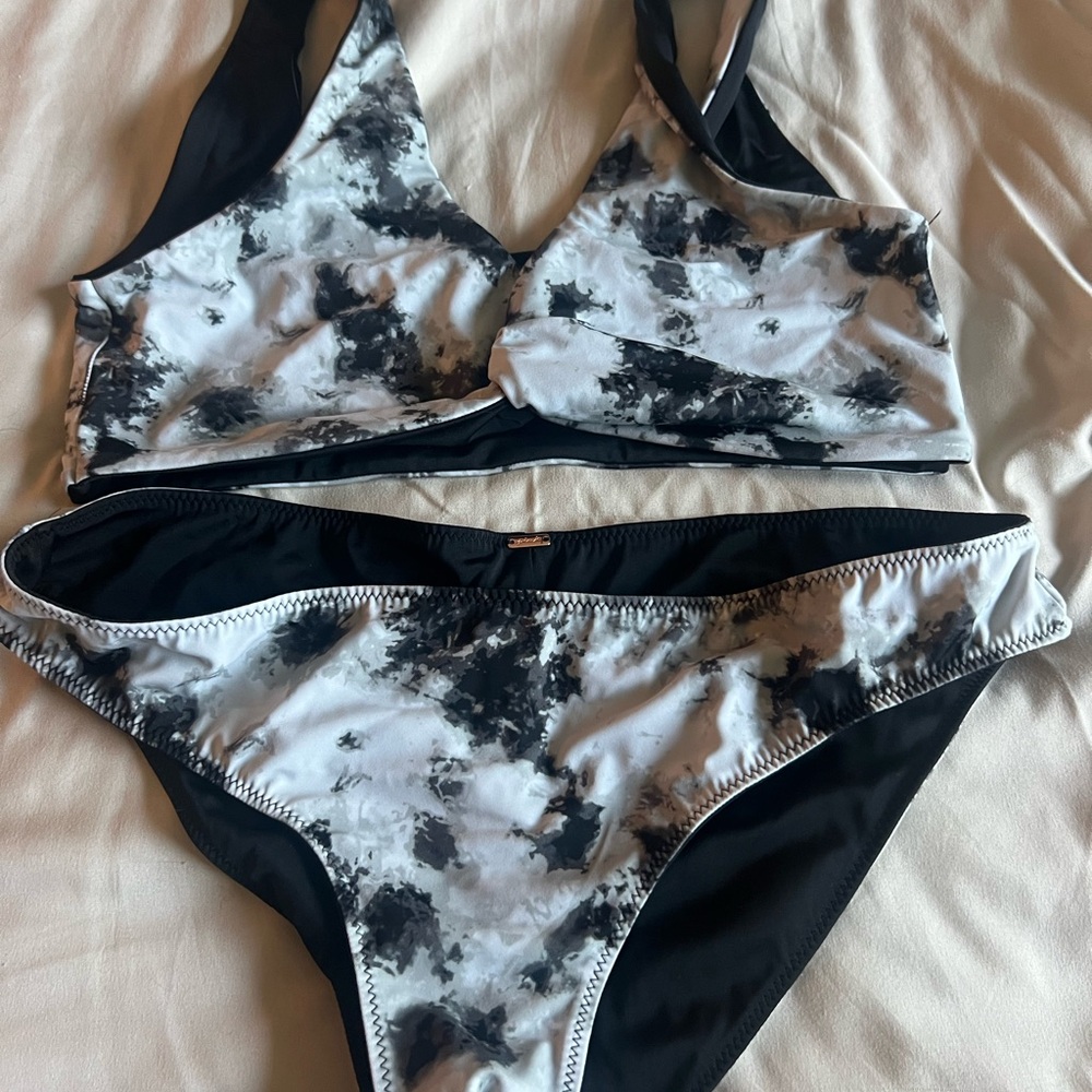 Victoria’s Secret, pink - Adorable, reversible, size medium -